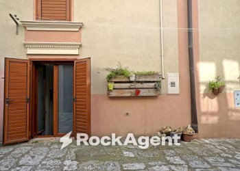 Cortile interno - Appartamento via Casalnuovo, 23, Montescaglioso - foto 24