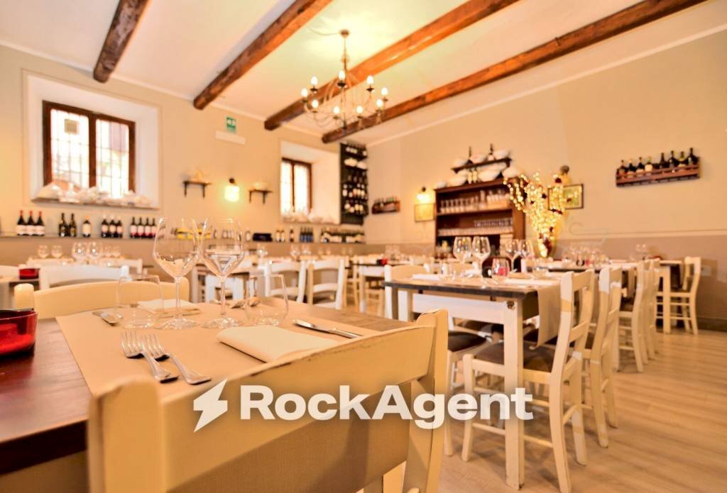 Interno non residenziale - Ristorante via Giacomo Carissimi, 32, Marino - foto 2