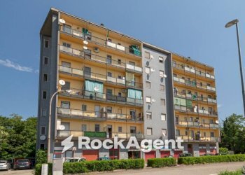 Facciata - Shop via San Pedrino, 11, Vignate - photo 1