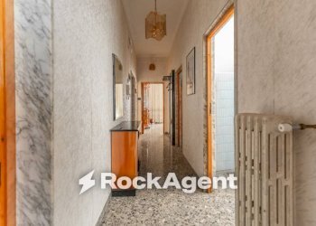 Corridoio - Quadrilocale via Fabio Filzi, 35, Gravina in Puglia - foto 23