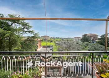 Balcone - Appartamento via Roccabernarda, Roma - foto 2