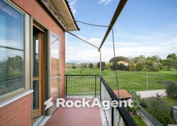 Balcone - Appartamento via Roccabernarda, Roma - foto 33