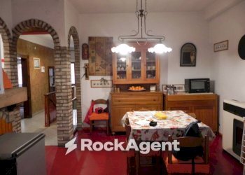 Salone - Four-room apartment via Raffaello Sanzio, 106, Senigallia - photo 9