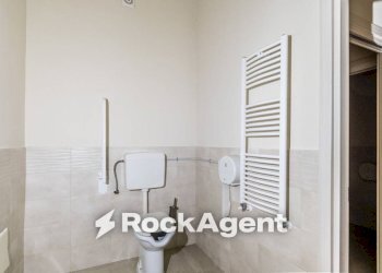 Bagno - Negozio via Scafati, 69, Sant'Antonio Abate - foto 16