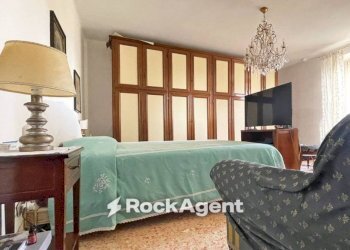 Camera da letto - Rustico via dei Capannoresi, 1109, Lucca (zona San Pietro a Vico) - foto 11
