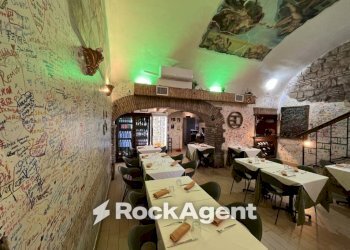 Interno non residenziale - Negozio via Principe Amedeo, 1c, Roma - foto 4