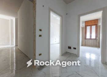 Disimpegno - Shop via Roma, Casarano - photo 14