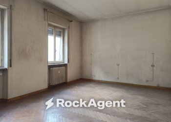 Camera da letto - Appartamento via Roma, 115, Coggiola - foto 3
