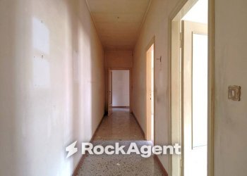 Corridoio - Appartamento via Roma, 115, Coggiola - foto 22