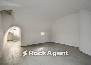 Stanza non arredata - Magazzino via dei Quattro Cantoni, 9a, Roma (zona Centro Storico) - foto 12