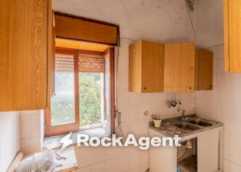 Cucina - Casa indipendente corso V. Emanuele, 129, Angri - foto 13