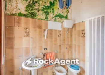 Bagno - Casa indipendente corso V. Emanuele, 129, Angri - foto 15