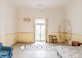 Camera da letto - Casa indipendente corso V. Emanuele, 129, Angri - foto 20