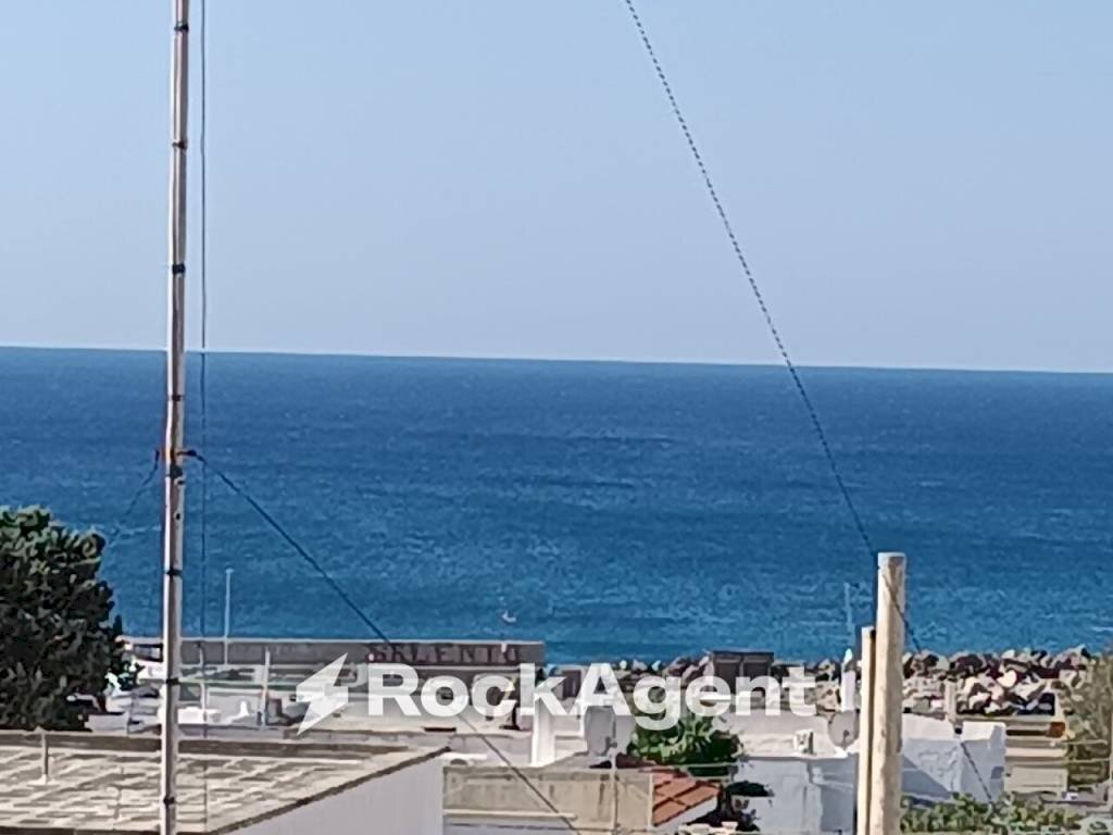 Vista - Casa indipendente via Taranto, 20, Morciano di Leuca - foto 2