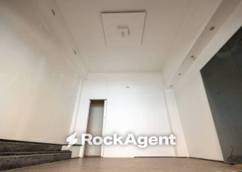 Interno palazzo - Negozio via Mario Greco, 58, Catanzaro - foto 4