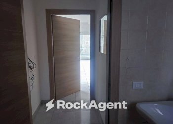 Bagno - Negozio via del Villino, Alanno - foto 11