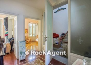 Disimpegno - Villa a Schiera via Giuseppe Mazzini, 7, Viareggio - foto 17