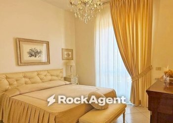 Camera da letto - Trilocale via Sant'Ambrogio, 34, Viareggio - foto 15