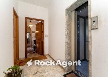 Interno palazzo - Trilocale via M. Rapisardi, 3, Aci Castello - foto 40