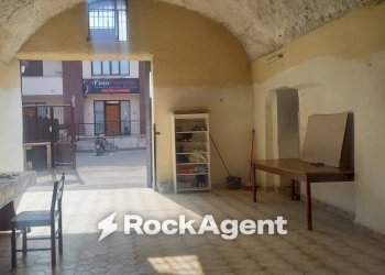 Magazzino - Two-room apartment via Cangiani, 38, Boscoreale - photo 3