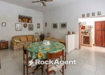 Salone - Appartamento via Piave, 1, Marina di Gioiosa Ionica - foto 2