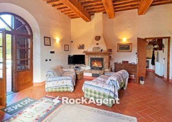 Salone - Rustico Località Chiappino, 116, Rosignano Marittimo - foto 5