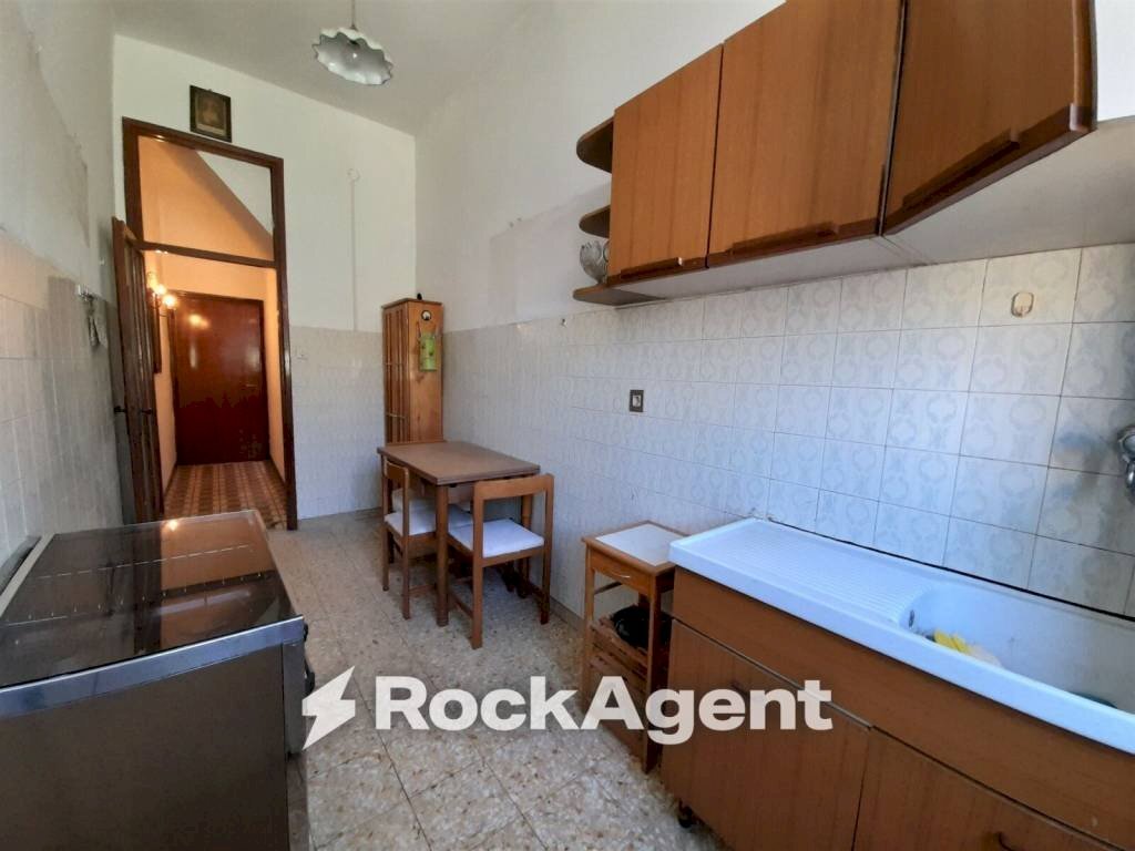 Cucina - Three-room apartment via Roma, 34, Acquapendente - photo 3