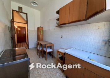Cucina - Trilocale via Roma, 34, Acquapendente - foto 3