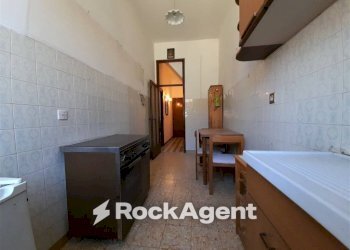 Cucina - Trilocale via Roma, 34, Acquapendente - foto 5