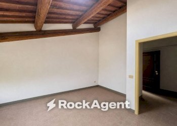 Camera da letto - Quadrilocale viale Giuseppe Giusti, Lucca - foto 12