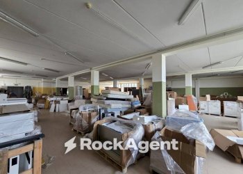 Interno non residenziale - Capannone via delle Industrie, Gallipoli - foto 7