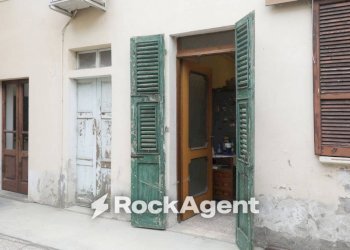 Facciata - Casa indipendente via Coelli, 6, Valle Lomellina - foto 23