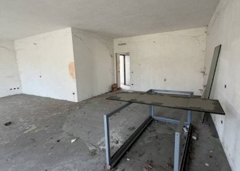 Magazzino - Shop via Guglielmo Massaia, Casale Monferrato - photo 14