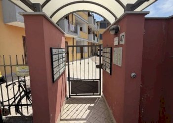 Ingresso - Shop via Guglielmo Massaia, Casale Monferrato - photo 26