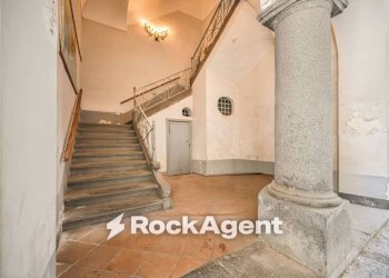 Interno palazzo - Stable - Palace via Cesare Battisti, 117, Scafati - photo 9
