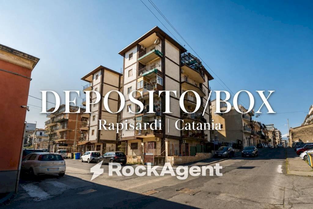 Zona - Magazzino via Pietro Maroncelli, 2-6, Catania - foto 1