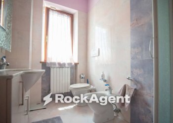 Bagno - Independent house Frazione San Ginesio, 91, Arcevia - photo 5