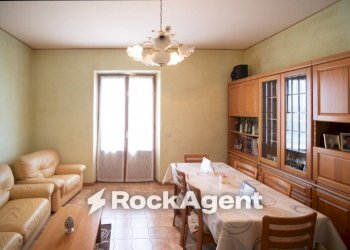Salone - Independent house Frazione San Ginesio, 91, Arcevia - photo 17