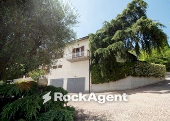 Giardino - Independent house Frazione San Ginesio, 91, Arcevia - photo 23