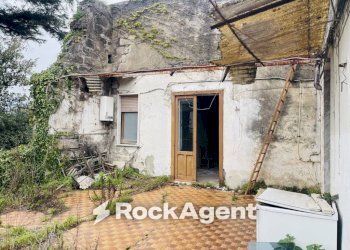 Giardino - Trilocale corso V. Emanuele, 129, Angri - foto 2