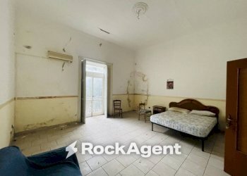 Camera da letto - Trilocale corso V. Emanuele, 129, Angri - foto 31