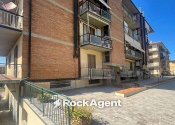 Facciata - Appartamento via dei Leccetti, 11, Volterra - foto 1