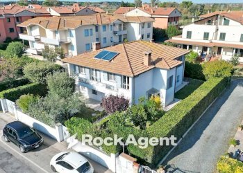 Vista - Villa Cecina - photo 2