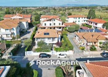 Vista - Villa Cecina - photo 6