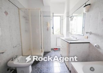 Bagno - Three-room apartment via Giovanni Paolo Parisio, 10, Catanzaro - photo 20