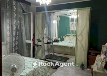 Camera da letto - Three-room apartment via XXIV Maggio, 39D, Bovalino - photo 4
