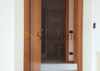 disimpegno notte 2.jpg - Appartamento via galvani  2, Solaro - foto 10