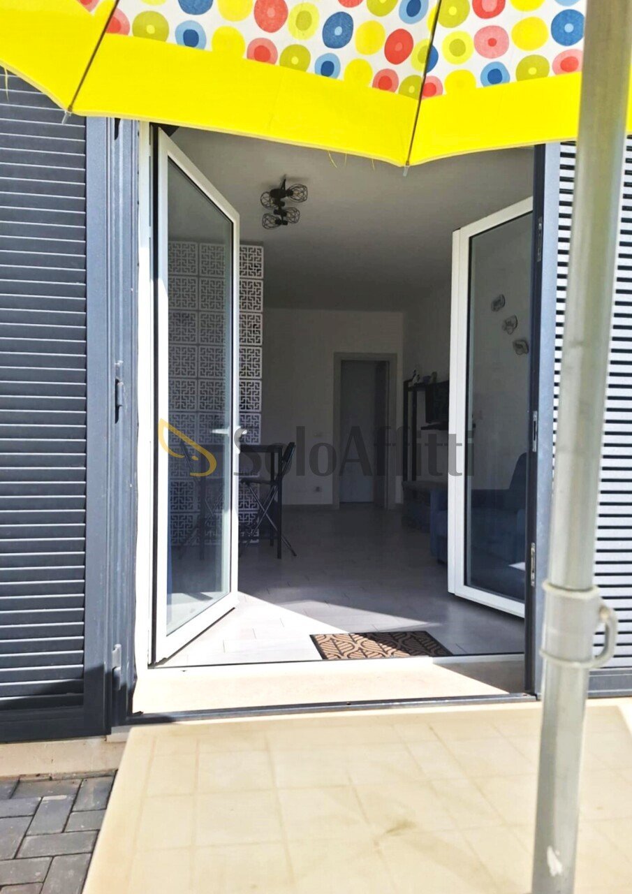 Fiumicino, Focene - monolocale con giardino - One-room apartment Viale di Focene, Fiumicino - photo 1