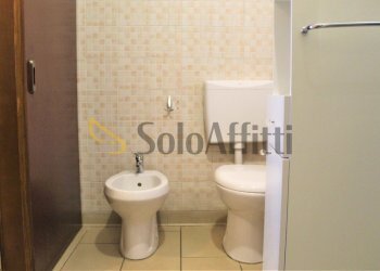 Bagno - One-room apartment Via XXIV Maggio, Parabiago - photo 18