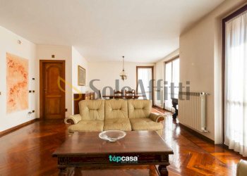 F04 - Quadrilocale Via Salvo D'Acquisto 9, Busto Arsizio - foto 4